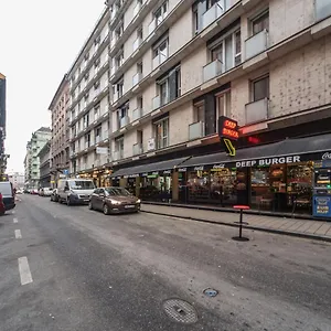 Διαμέρισμα Akacfa 413 1 Bedroom Aircon Center, Βουδαπέστη